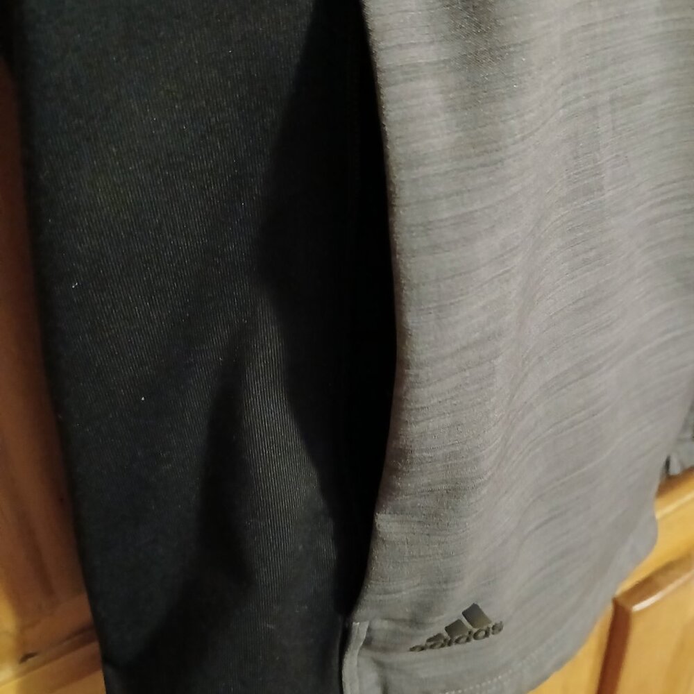 ADIDAS Vest Men Large Gray/Black Full Zip Golf Pockets Casual Outerwear EUC - Picture 4 of 9